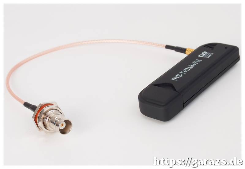 Utólag megvásárolt MCX-BNC adapter